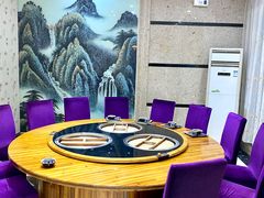 -老刘生态大鱼坊铁锅炖鱼(赛马场店)