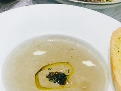 奶油蘑菇汤-娜娜家·Nana's restaurant(国金汇店)