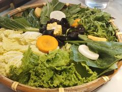 -尚尚仙·酸汤猪手·猪肚鸡火锅(华联万柳购物中心店)