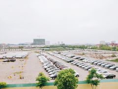 -康新公路(地铁站)