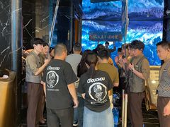 -雍容荟帝王蟹活龙虾展台自助(IFS黑金店)