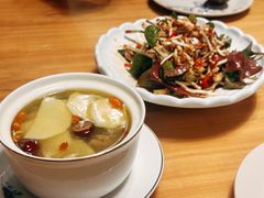 -山茶云南菜(永安里店)
