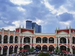 -佛罗伦萨小镇广佛名品奥特莱斯(疏港路店)