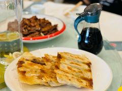 三鲜锅贴-老六饭店(翠通路店)