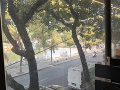 -潮镇老尾牛杂(环城西路店)