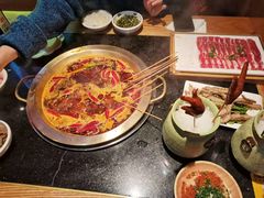 -潮火锅·麻辣牛肉火锅(观音桥方圆·LIVE店)