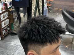 -鸿通城购物中心