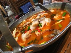 -老滇山寨•云南特色菜•地方菜•民族风情歌舞表演(金碧店)