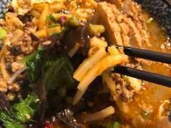 -粉家柳州螺蛳粉(杨宅路店)