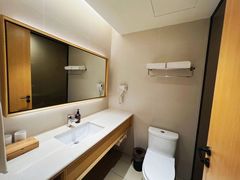 -全季酒店(上海青浦吾悦广场淀山湖大道店)