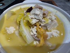 -吕氏疙瘩汤·新鲁菜(新贵和店)