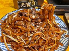 -天宝食坊·啫啫煲大排档(西华路店)