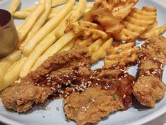 -必胜客(漕宝路店)