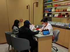 -海底捞火锅(让胡路万达店)