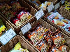 -来伊份(星湖街店)