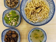 -朱洪元苏式面馆(绿宝广场店)