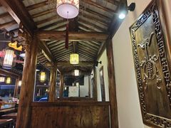 -聚汇三少·龙虾·中餐厅(莫邪路新天地店)