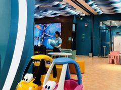 -Swim斯卫姆国际儿童游泳中心(红博中央公园店)