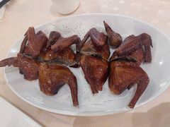 脆皮乳鸽-顺风海鲜港(金玉兰店)