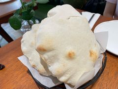 餐前面包-ELI FALAFEL Lebanese&Mediterranean黎巴嫩美食(富城路店)