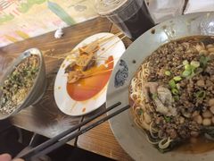 -丁丁猫重庆小面(徐州路店)