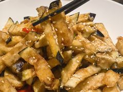 芝麻酥茄子-范家小馆·烤鸭新京菜(金融街店)