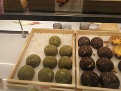 -西树泡芙(湖滨银泰in77B区店)