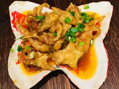 蒜香鸡脚-浩海火烧云傣家菜(京广店)
