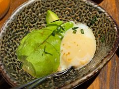温泉蛋牛油果-鸟屯(三里屯店)