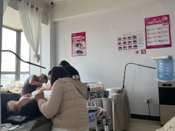 -瞧·享轻奢美甲美睫