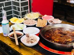 -李德富老街牛杂火锅(抚琴街店)