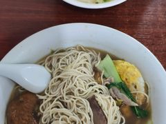 -陆氏馄饨(烟雨长廊店)