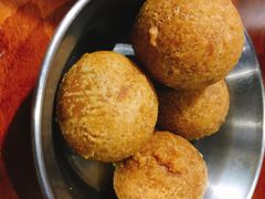 -BHC炸鸡(明洞总店)