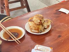 -宝瑞门钉肉饼店