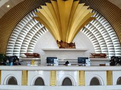 -碧中海汤泉汗蒸酒店