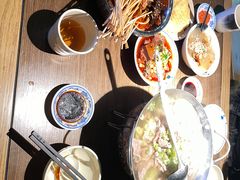 -肖四女乐山跷脚牛肉(南汇大学城生活广场店)