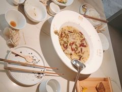 -渔语鱼酸菜鱼新川菜(来福士店)