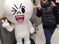 -LINE FRIENDS Garosu-gil Flagship Store