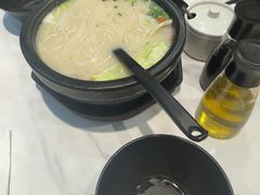 -鸡汤过桥·过桥米线