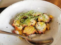 八爪鱼配烤玉米-BOR Eatery(安福路店)