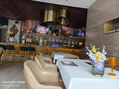 -J·one Bistro吉萬酒厨·牛排