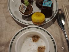 -广州花园酒店-凌璇阁360度高空海鲜自助餐CAROUSEL