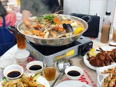 招牌海鲜骨煲-凤城康记饭店