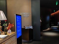-大中华希尔顿酒店-念自助餐·嗨啤·小龙虾