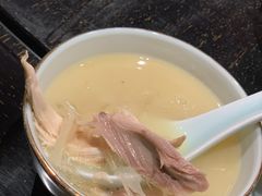 鱼翅鸡汤-誉八仙酒楼(静安大悦城店)