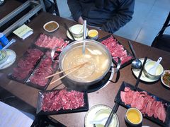 -幸运牛汕头小黄牛牛肉火锅(梅林店)