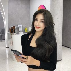 -AYO SALON