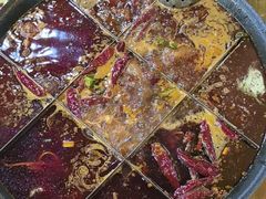 -正南齊北重庆老火锅(光华村直营店)