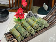 -刘姐啤酒鱼民族演艺餐厅(西街总店)