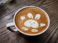 兔子焦糖拿铁-懒鱼时光馆(沙坪坝店)